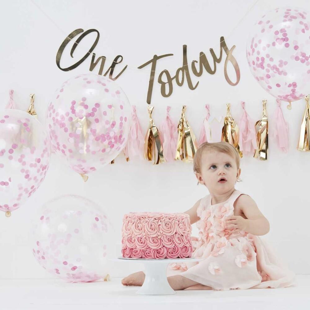 One today - Pink Baby 1st Birthday Partysett