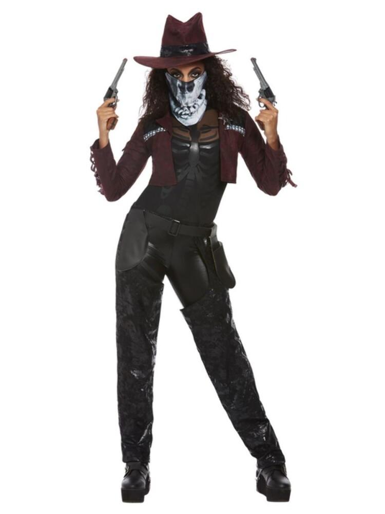 Dark Western Cowgirl Deluxe